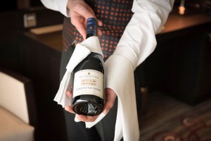 TOP 3 LOẠI RƯỢU VANG NGON NỨC TIẾNG NHẤT THẾ GIỚI MÀ BẠN CẦN QUAN TÂM