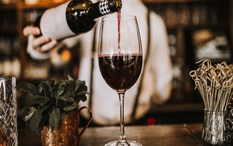 ĐIỀU GÌ TẠO NÊN HƯƠNG VỊ CỦA RƯỢU VANG ĐỎ - BẠN ĐÃ BIẾT CHƯA ?