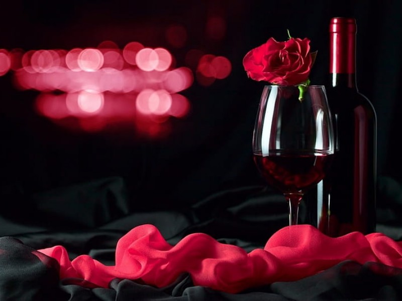 Rượu vang cho ngày valentine